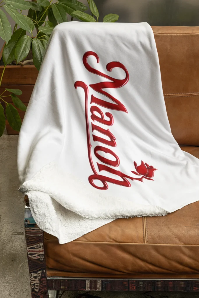 katseye Manon blanket